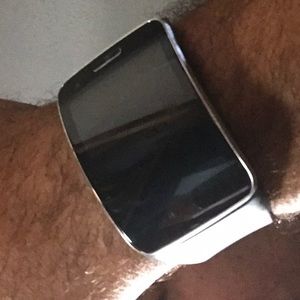 Meet your Posher, Finus